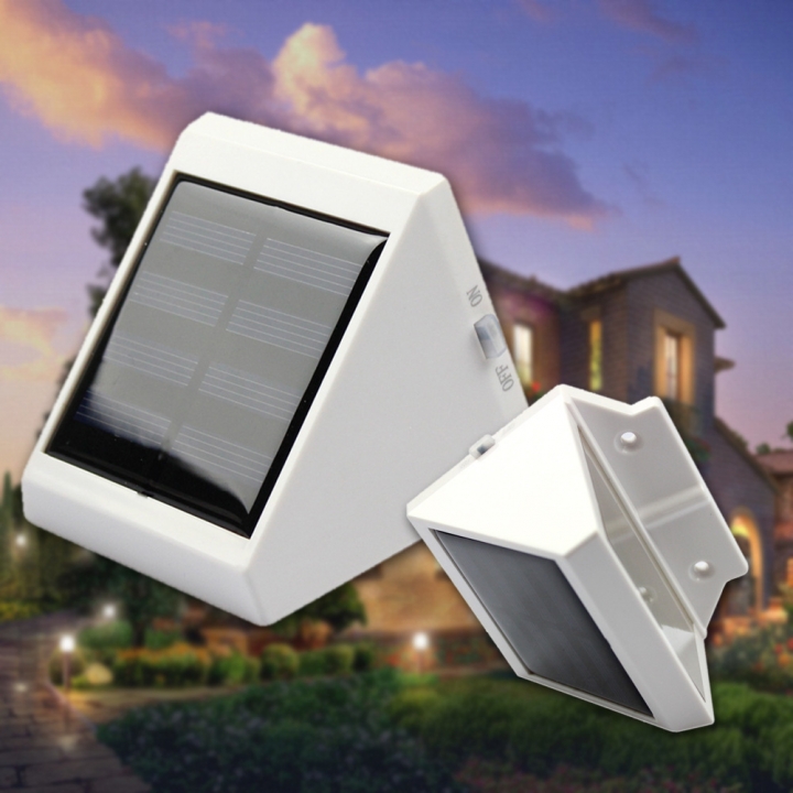Outdoor Waterproof Solar Energy Fence lights Villa Fence Solar Energy wall Lamp 4LED Triangle Light