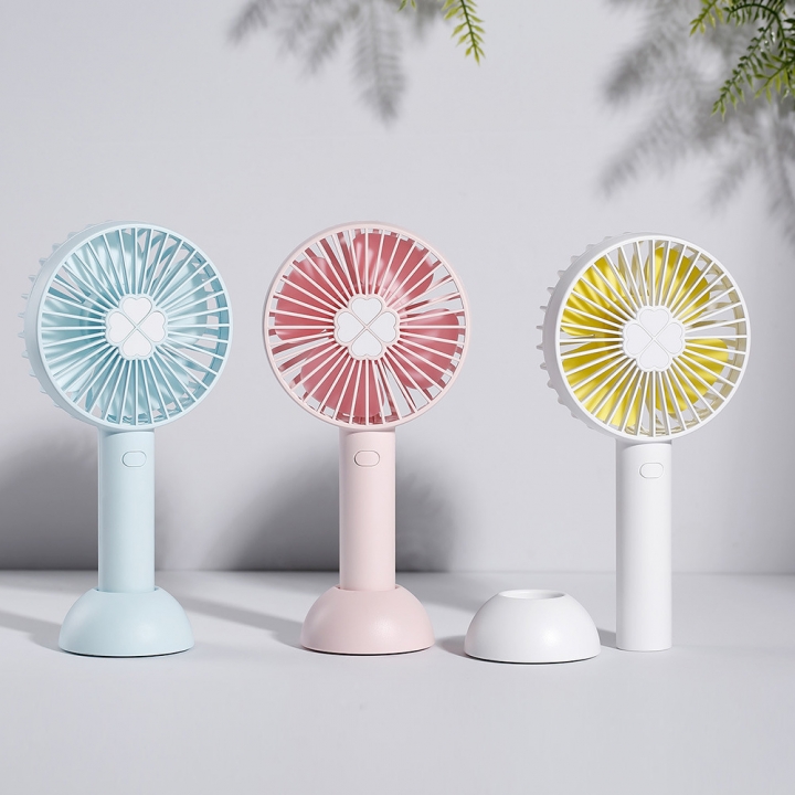 Creativity Clover USB Fan Student Office Desktop Handheld Wind Force Electric fan