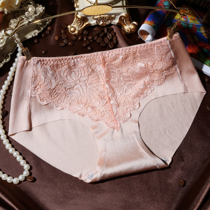 The New Brushed Lace Ms Triangular Underwear Middle Waist No Trace Women's Underwear