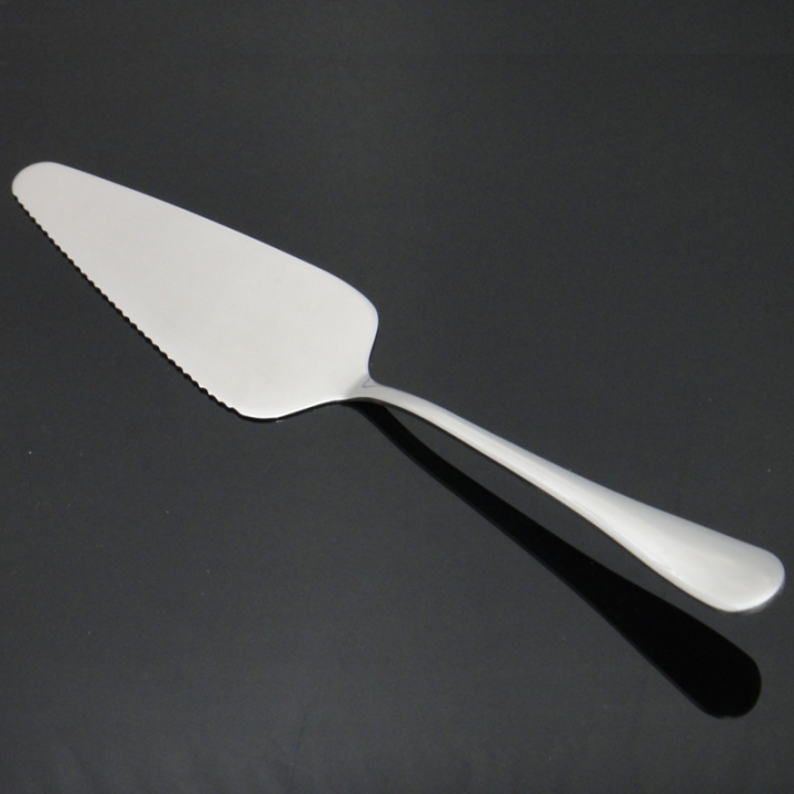 Stainless Steel Toothed Cake Shovel Pizza Shovel Cheese Spatula      Kitchen Restaurant Supplies
