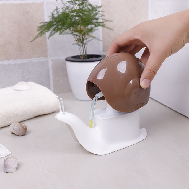 Cartoon Snails Lotion Bottle Creativity Push Type Soap Dispenser Shower Gel Sub-bottle  Kitchen Restaurant Supplies