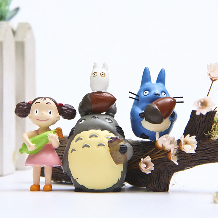 Totoro Holding corn Xiaomei Rubber fruit DIY gardening Micro landscape Landscaping Doll