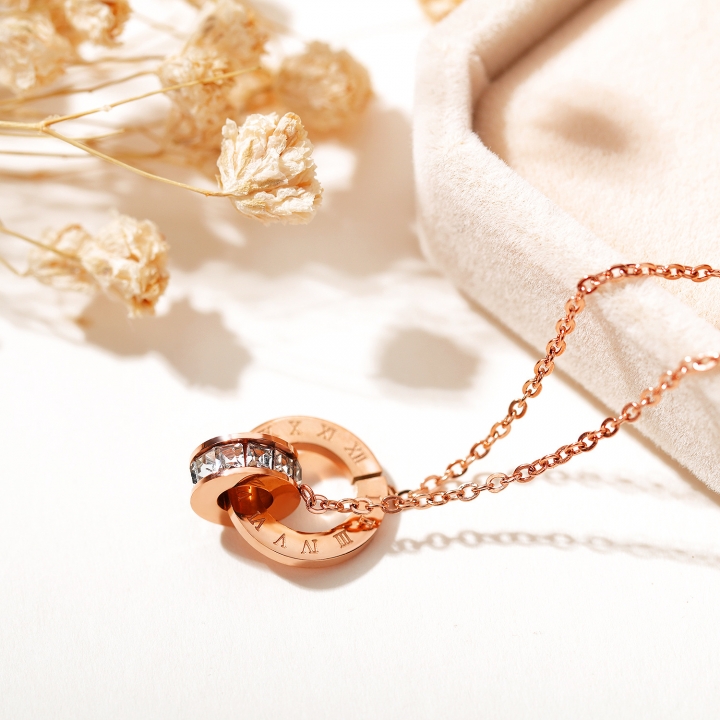 Titanium steel Rose gold plated Double ring Rome digital necklace Diamond Clavicular chain