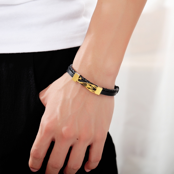 Retro Multi-layer manual Weaving wristband personality Scorpion Titanium steel Leather bracelet
