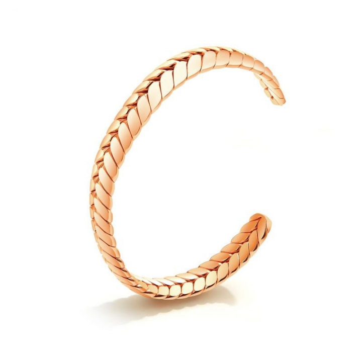 Western style Simple Retro Solid color fashion temperament Titanium steel wristband