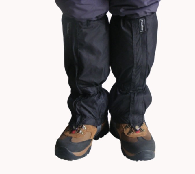 outdoor men and women Double layer Rainproof Snow protection Anti-sand Snake snow cover