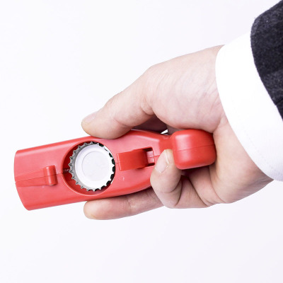 Creative Portable Funny Bottle Opener Launcher Drink Opening Launcher Ejector Wine Opener Bar Tool   Kitchen Restaurant Supplies