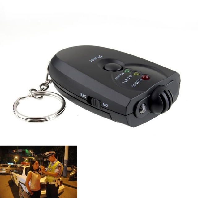 Design Keychain LED Alcohol Tester Portable Breathalyzer Alcohol Analyzer Diagnostic Tool