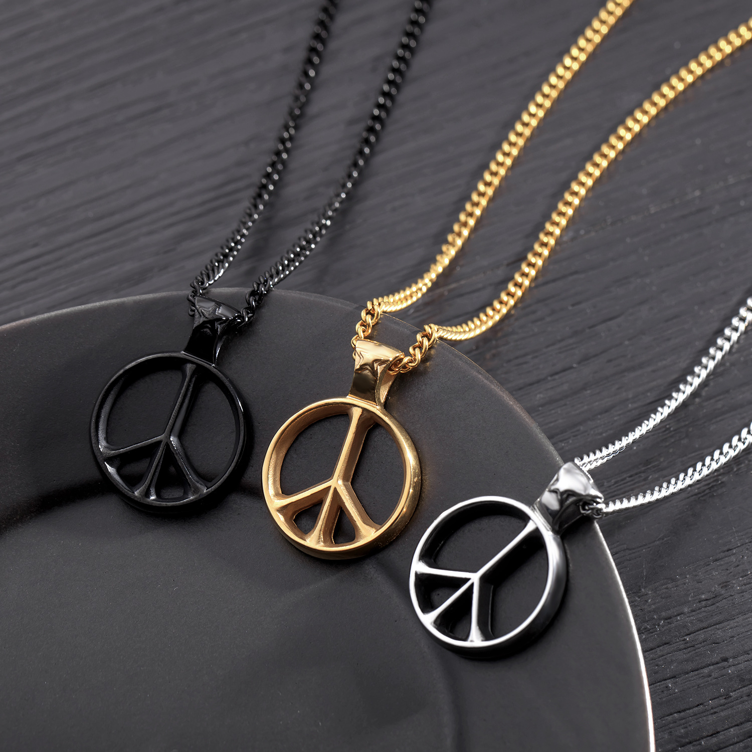 Western style street temperament personality Men necklace Titanium steel Pendant
