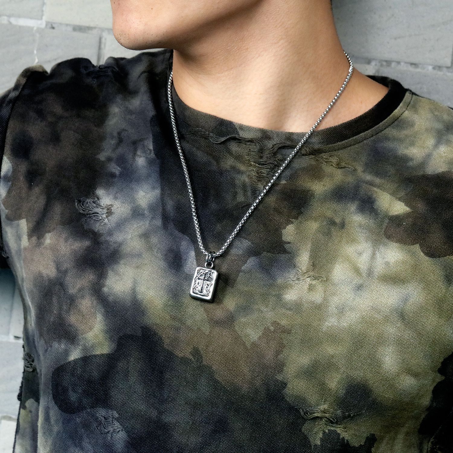 Men stainless steel Titanium steel Pendant Europe and America personality Casting cross necklace
