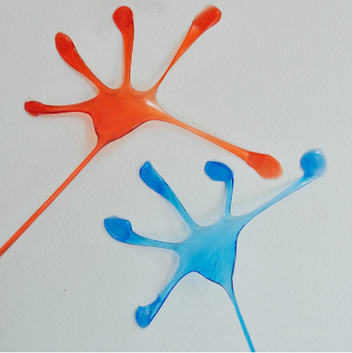 5set  Elastic Retractable Viscous Palm Large Wall Climbing Palm Whole Toy Whole Maggot Sticky Hand