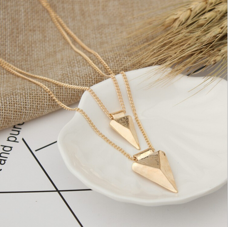 【Show Factory Price:Only Buy 3 Orders or More 3 Orders Can Shipment In Our Shop 】HN Brand-1Pcs/Set New Beautiful Multi layer triangle Metal Necklace Pendant For Women Jewellery