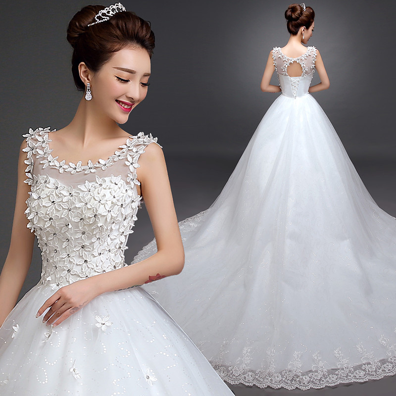 Bride's wedding dress with shoulder lace flowers Korean o neck simple tail wedding dress