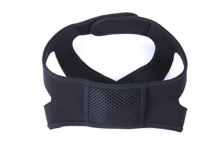 Male and female anti-snoring headbands prevent snoring