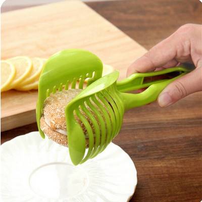 Multifunctional vegetable and fruit slicer