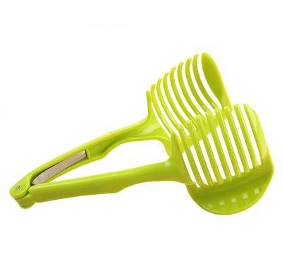 Multifunctional vegetable and fruit slicer