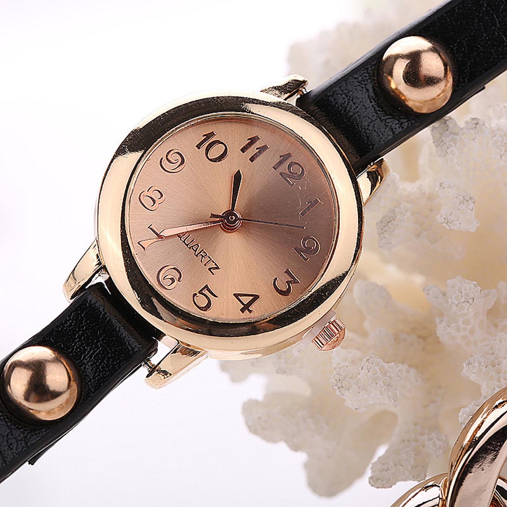 2017 Hot Sell Korean Style Retro Bracelet Watches Cool Women's Golden Leather Chain Quartz Watch