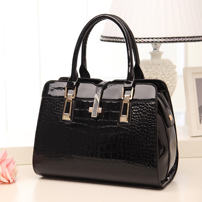 2021 High quality Designer Women's Genuine Leather Handbags Vintage Tassel Female Shoulder bag Ladies Crossbody Bags