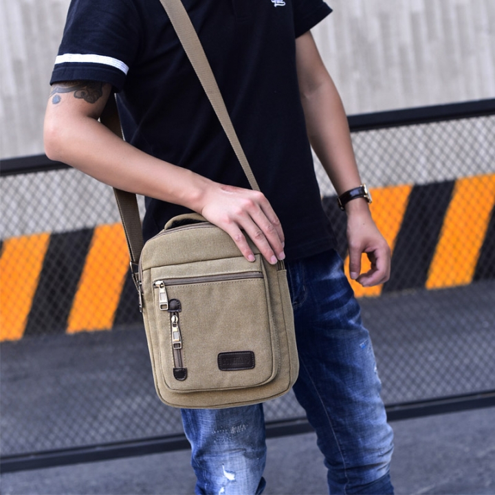 Men's satin bag multi-function portable handbag, retro men's single shoulder bag fashion men's bag