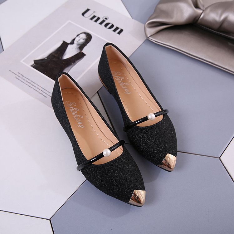 Hot Pointed Flat Shoes Ladies Casual Office Shoes Metal Sequins Pearl Nurse Shoes Women