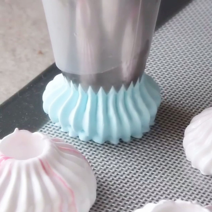 1PCS Sulta Ne Ring Cookies Mold Piping Nozzles Icing Piping Nozzles Set Cake Decorating Pastry Tip