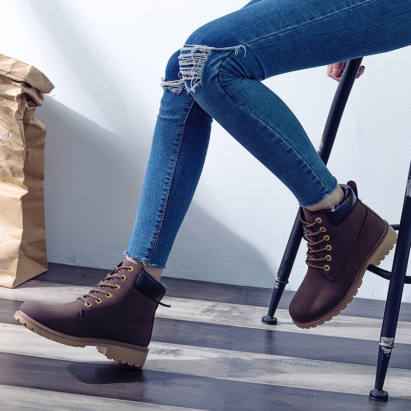 Hot New Shoes Women Flat Heel Boots Fashion Warm Women Boots Brand Women Ankle Boots