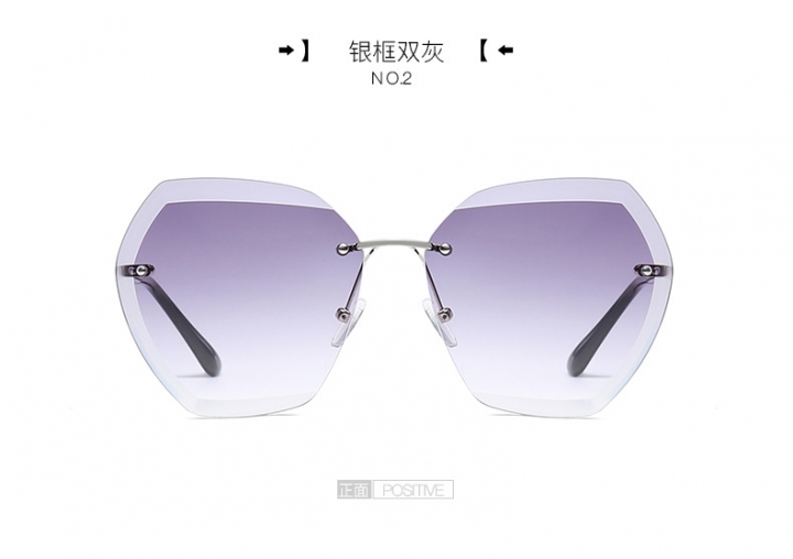 Fashion Ultra Light Fancy Ladies Retro Frame Vintage Outdoor Hipster Eye Wear Luxury Sunglasses