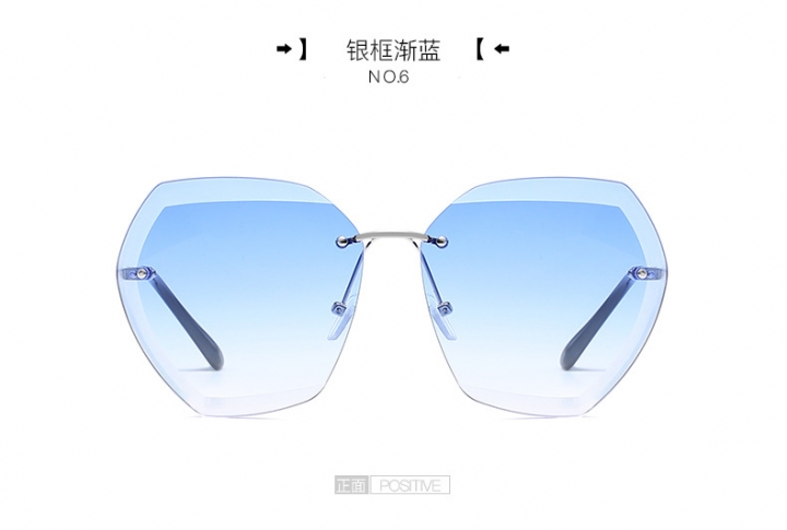 Fashion Ultra Light Fancy Ladies Retro Frame Vintage Outdoor Hipster Eye Wear Luxury Sunglasses