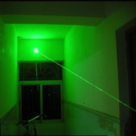 Professional Laser Pointer Super Bright Beam Pen Toy Cat Pet