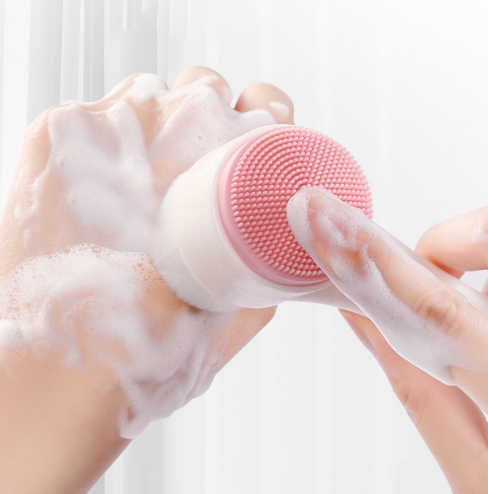 3D Double Sides Multifunctional Silicone Face Cleanser Facial Cleansing Portable Face Cleaning Brush