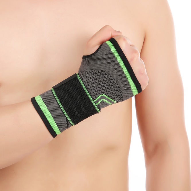 1Pair Fitness Yoga Hand Palm Brace Wrist Support Crossfit Powerlifting Gym Palm Pad Protector