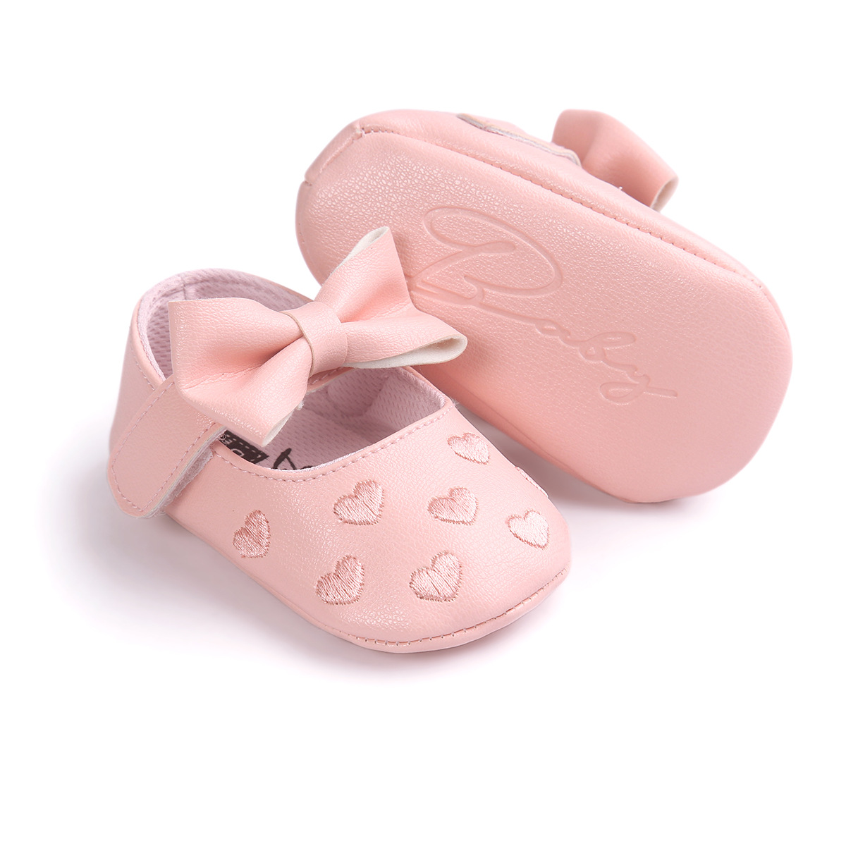 A pair of Baby shoes PU Leather Baby Girl Baby Bow Fringe Soft Soled Non-slip Footwear Crib Shoes