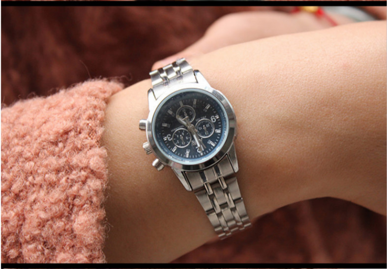 2PCS/SET Couples watches men womeen quartz steel belt watch casual business atmosphere waterproof
