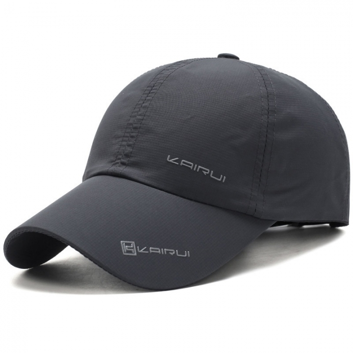 Man hat Spring and summer new baseball cap outdoor tourism sun hat fashion leisure cap
