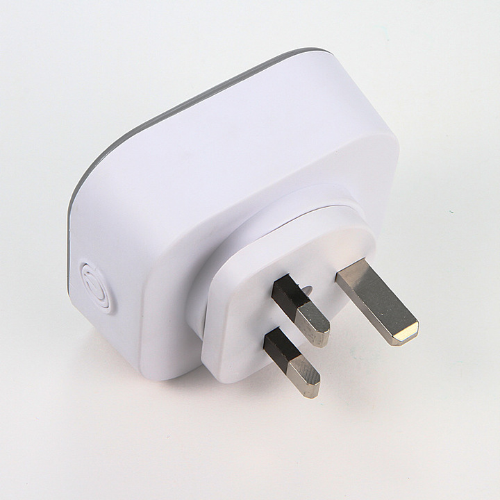 Mini Wifi Smart Socket APP voice timing Mobile phone remote control socket WIFI smart socket