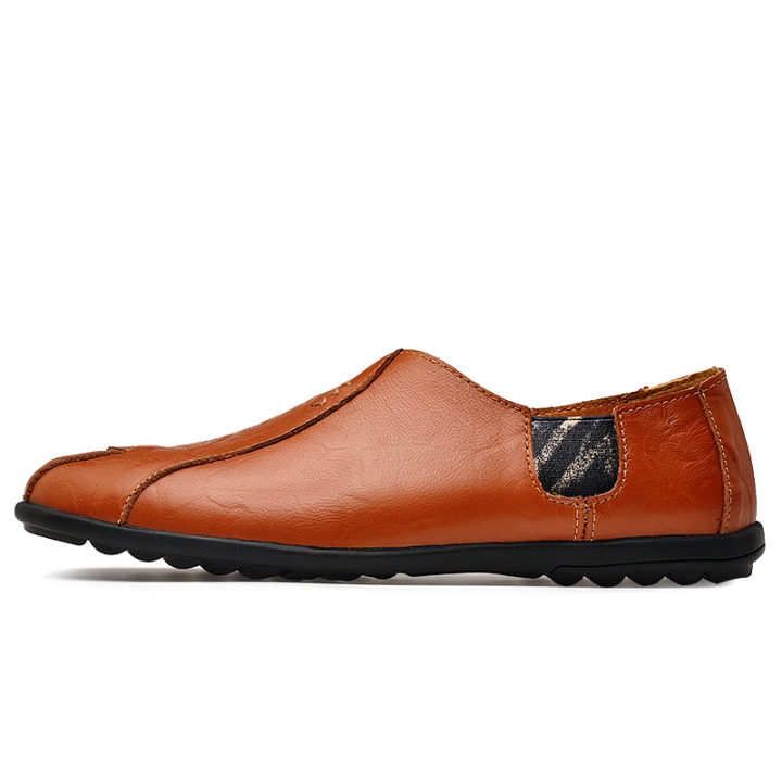 Gentleman Casual Loafers Business Driving Moccasins Slip on Genuine Leather Men Walking Shoes