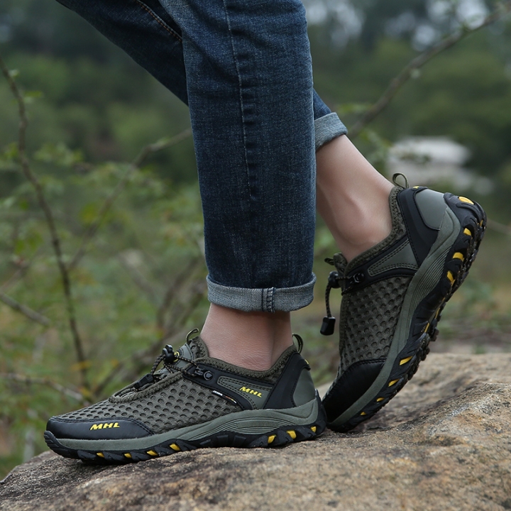 Spring Men Women Climbing Shoes Couple Non-slip Breathable Hiking Shoe Wearable Trekking Sport Shoes
