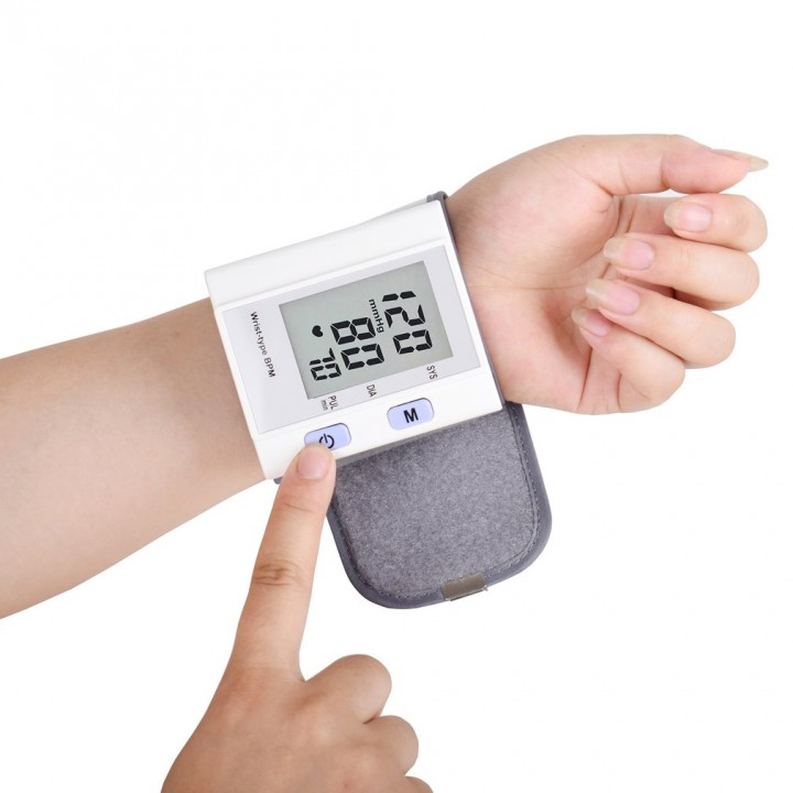 Wrist Type Full-automatic Tonometer Meter Smart Blood Pressure Monitor