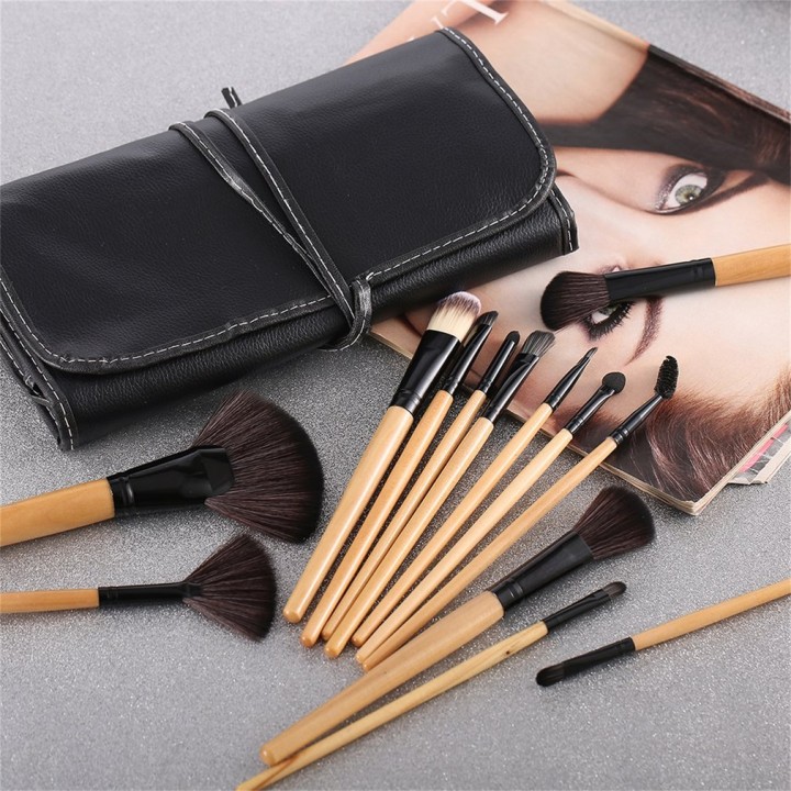 24PCS/SET Facial Makeup Brush Cosmetic Tool Kit Eyeshadow Powder Brush Set