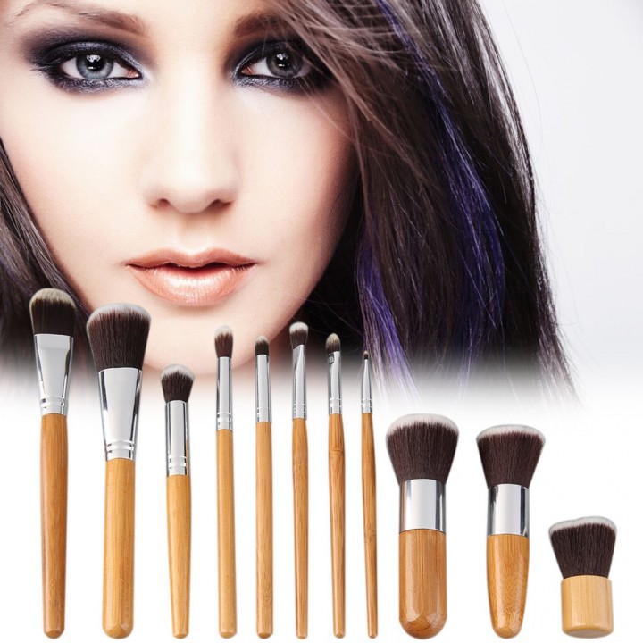 11 Pieces Makeup Brush Set with A Cloth Bag Comestic Brushes Wooden Bamboo