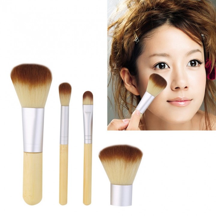 4pcs Pro Makeup Cosmetic Blush Brush Foundation Powder Kabuki Brushes Kit Set