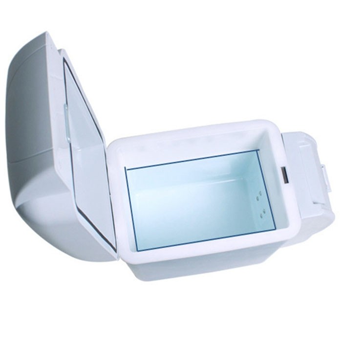 Great Cooling System / Lightweight Design / Auto Magnetic Lock Portable Car Hot / Cold Refrigerator with Three Holes 7.5L