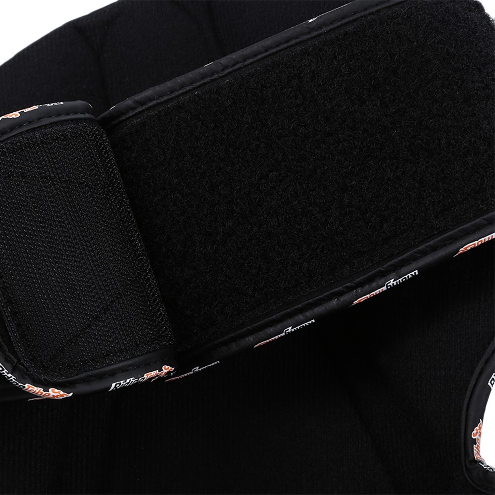 Riding Tribe HX - P18 Pair of Motorcycle Knee Pads Waterproof Windproof Carbon Fiber Material