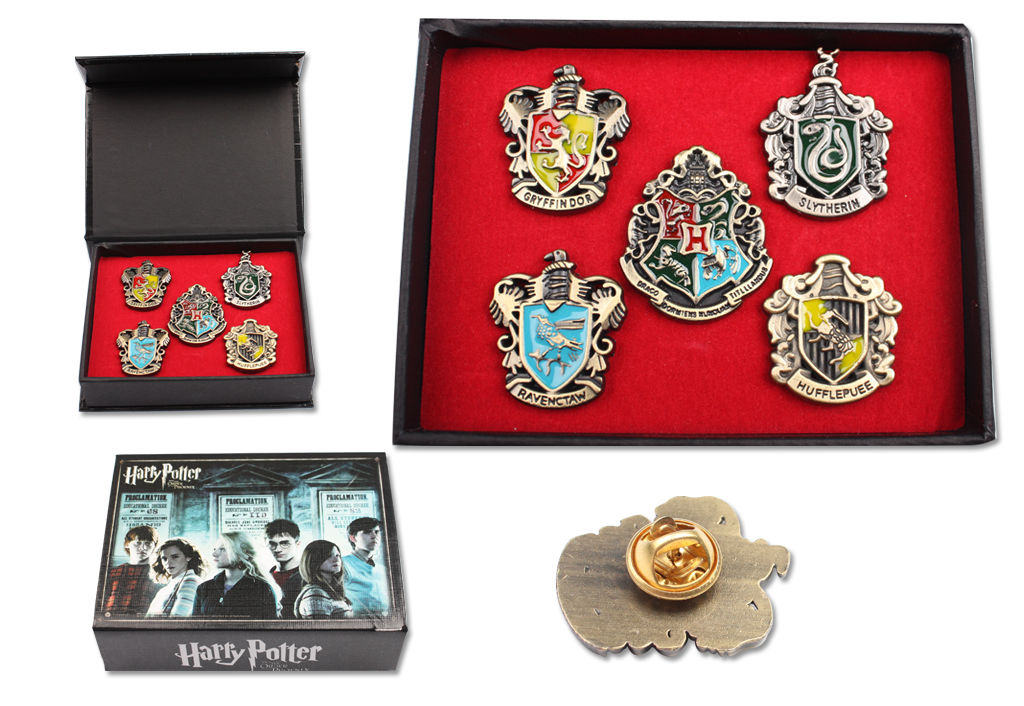 Harry Potter Hogwarts House Metal Pin Badge In Box 5 PCS without box