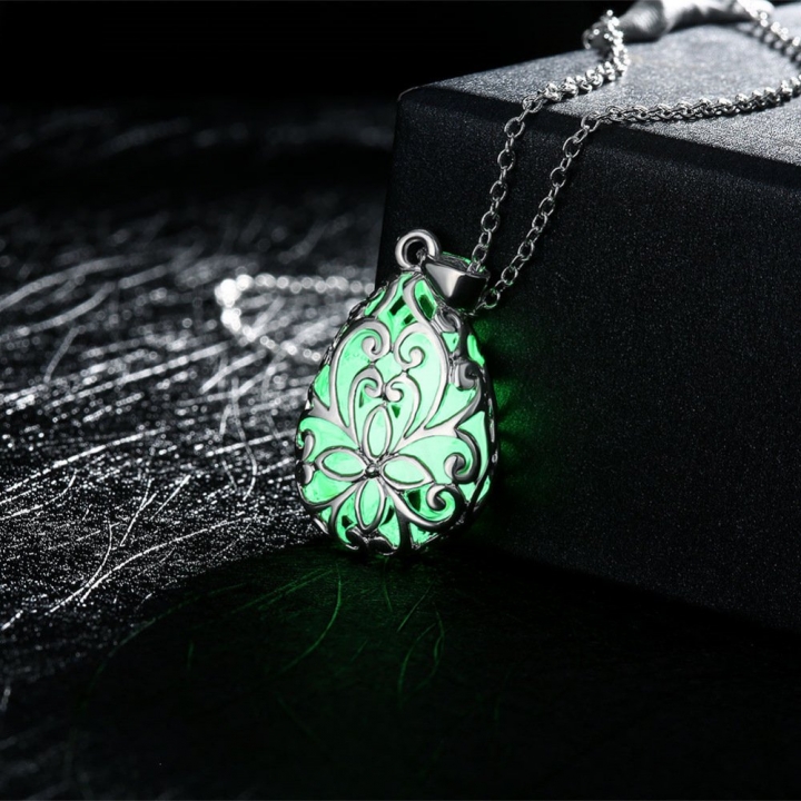 2 pcs GLOW IN THE DARK Fairy Locket Pendant Necklace / Jewellery Gift Idea Luminous