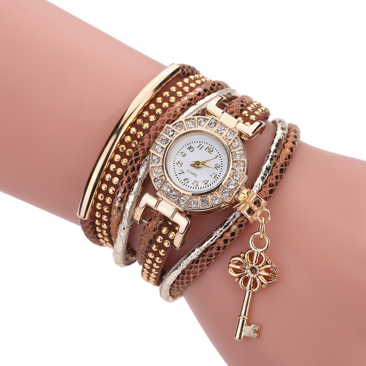 Women's Fashion Watch Quartz Wristwatches Bracelet Fashion Accessory Gift Men Women