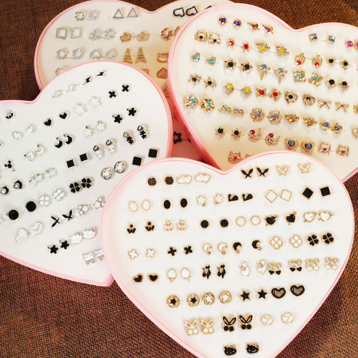 36 Pair Hypoallergenic Rhinestone Plastic Boxed Mini Earrings Temperament Earrings Set