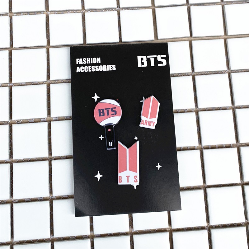 3Pcs/Card Kpop Bts Twice Got7 Exo Blackpink Wannaone Pins Metal Brooch Pin For Fans Souvenir Jewelry