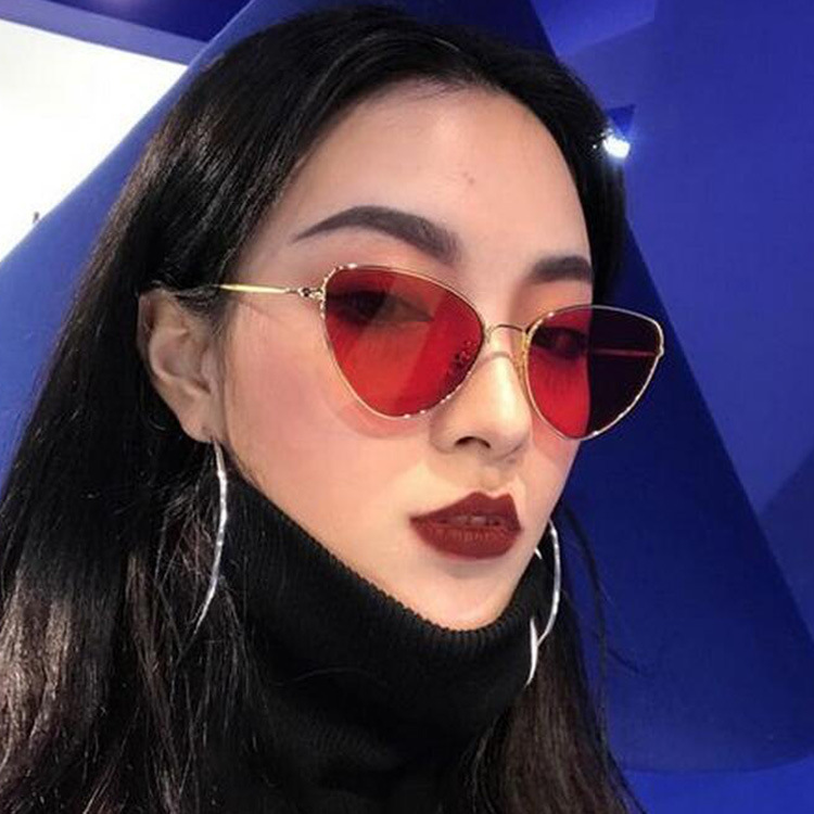 Cat Eye Fashion Sunglasses Women Vintage Luxury Brand Designer Black Glasses Sun Glasses For female UV400 Eyewear Shades