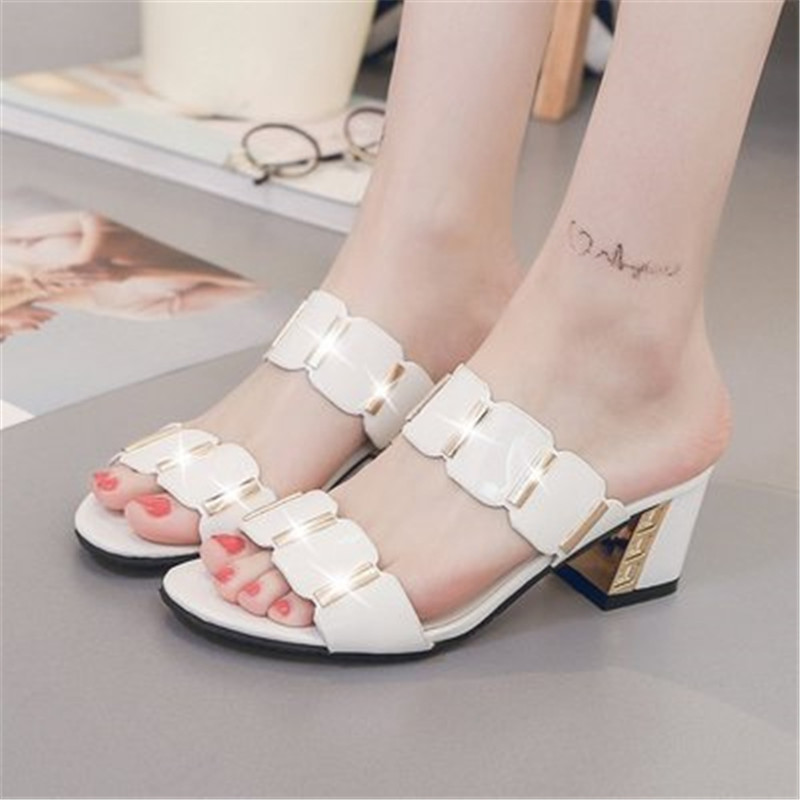 New ladies fashion casual Rhinestone slippers women's shoes  ladies  sport shoe